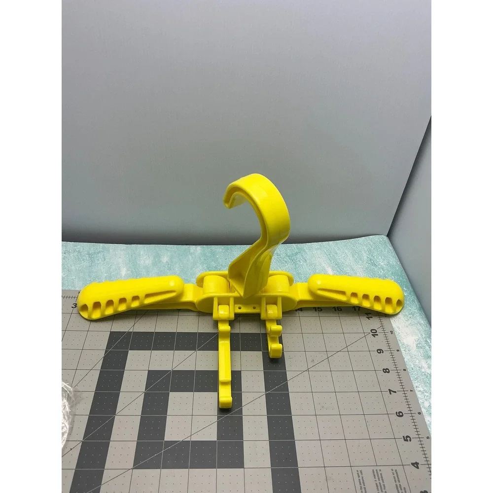 Yellow Heavy Duty Scuba Diving Wetsuit BCD Gear Hanger Accessory Hooks